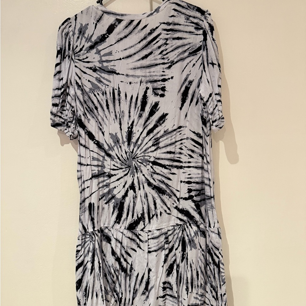 Lovestitch Black and White Graphic Mini Dress